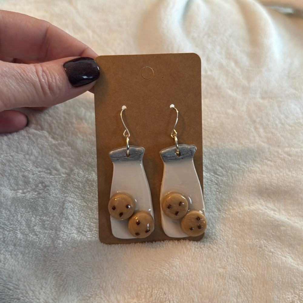 Super fun milk and cookie earrings
